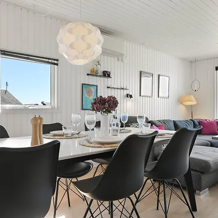 Strandnaer Luksus Og Aegte Ferieidyl I Vejlby Klit Sj165 Vakantiehuis *