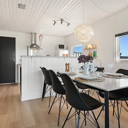 Strandnaer Luksus Og Aegte Ferieidyl I Vejlby Klit Sj165 * Harboør