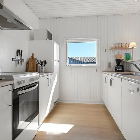 Strandnaer Luksus Og Aegte Ferieidyl I Vejlby Klit Sj165