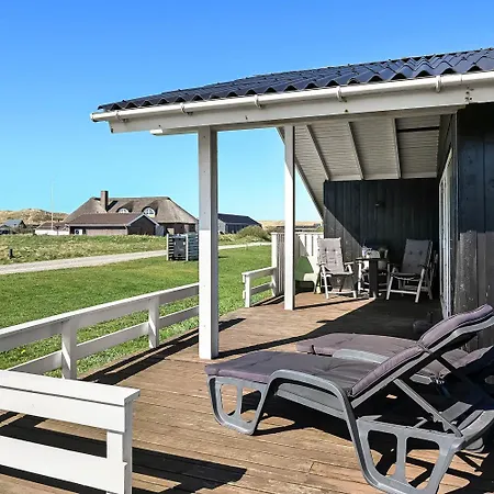 Strandnaer Luksus Og Aegte Ferieidyl I Vejlby Klit Sj165 Nyaraló