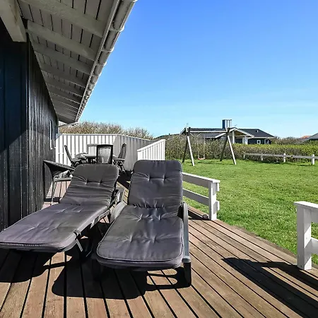 Nyaraló Strandnaer Luksus Og Aegte Ferieidyl I Vejlby Klit Sj165 Harboør