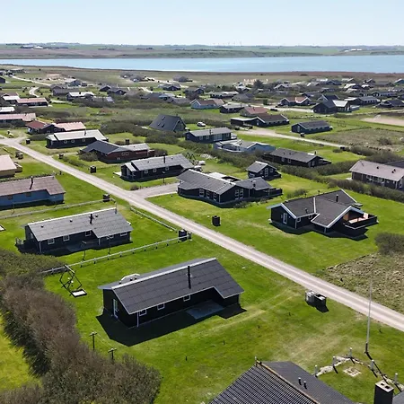 Strandnaer Luksus Og Aegte Ferieidyl I Vejlby Klit Sj165